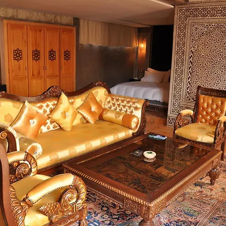 Palais Ommeyad Jacuzzi Suites & Spa-3